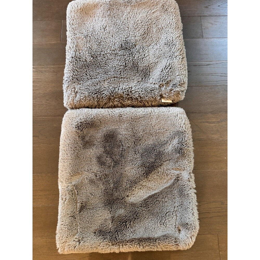 Mon Chateau Luxury Collection, Gray Faux Fur Pillow Insert, Lot Of 2, 20x20